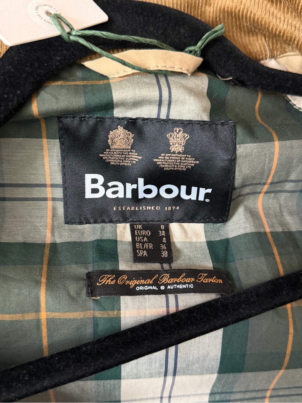 Barbour Campbell Jacket with Brown Corduroy Collar - Picture 9 of 12